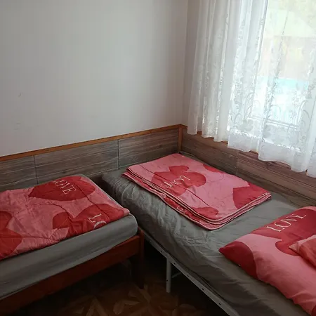 Arvacska Nyaralo Holiday home