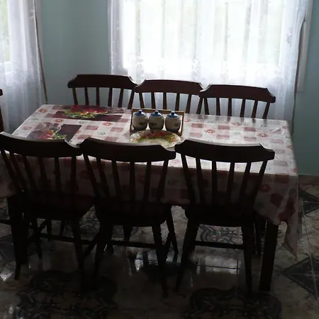 度假居 Arvacska Nyaralo